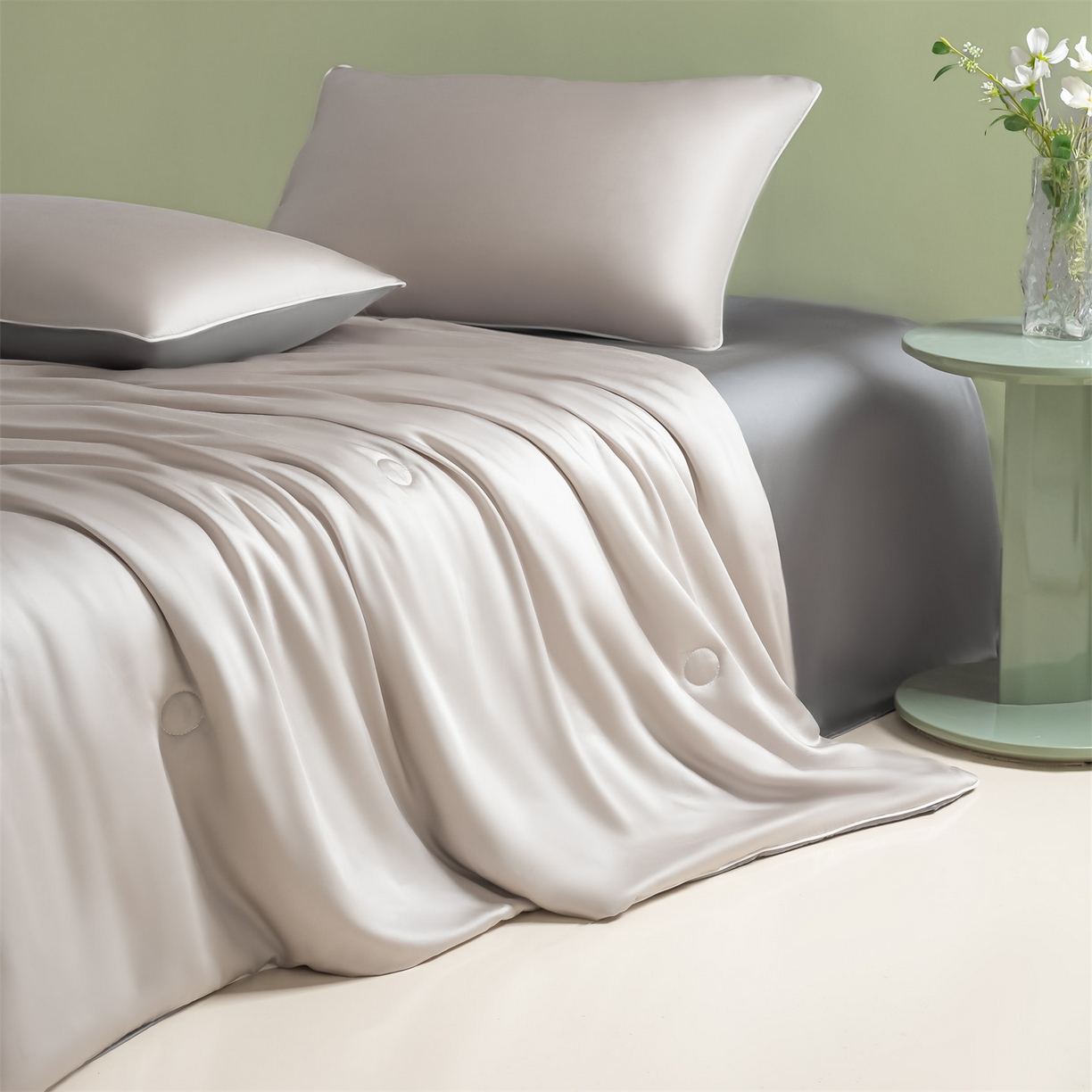 91家纺网 家纺一手货源 找家纺 美澳家纺 2026春夏新款凉感水洗冰丝真丝双拼夏被夏凉被四件套 双拼-椰子灰+经典灰