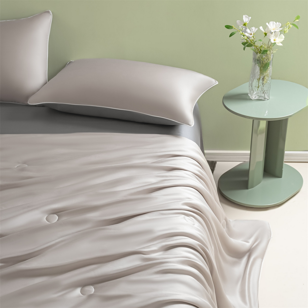 91家纺网 家纺一手货源 找家纺 美澳家纺 2026春夏新款凉感水洗冰丝真丝双拼夏被夏凉被四件套 双拼-椰子灰+经典灰