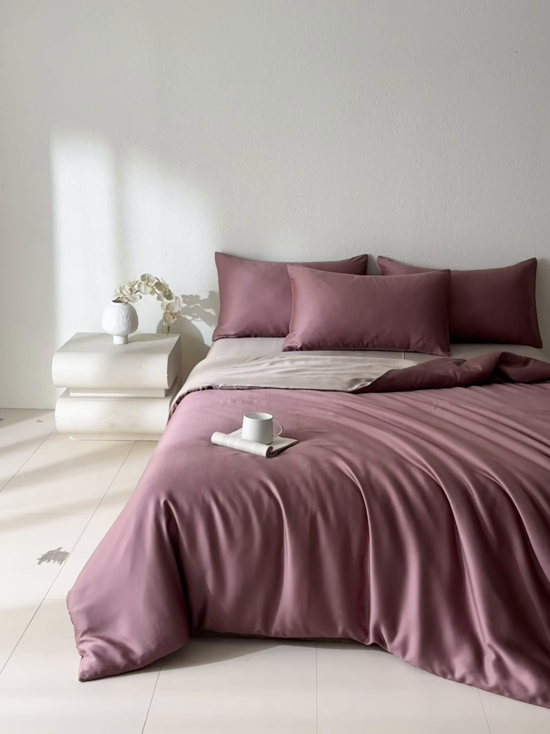 91家纺网 家纺一手货源 找家纺 禾时 2026新款60支奥地利兰精双拼纯色天丝四件套 野樱莓-芋泥灰