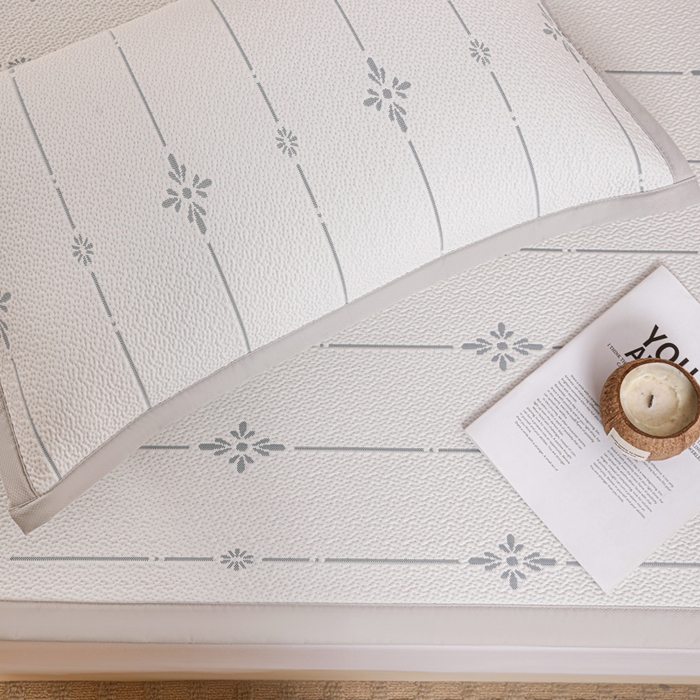 91家纺网 家纺一手货源 找家纺 （总）富馨莱 2026新款PE乙纶高克重冰豆豆席凉感凉席单件席子平铺款学生宿舍支持一件定制尺寸