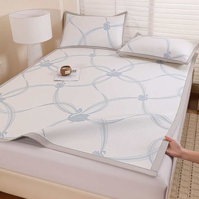 91家纺网 家纺一手货源 找家纺 富馨莱 2026新款PE乙纶高克重冰豆豆席凉感凉席单件席子平铺款学生宿舍支持一件定制尺寸 天鹅-蓝