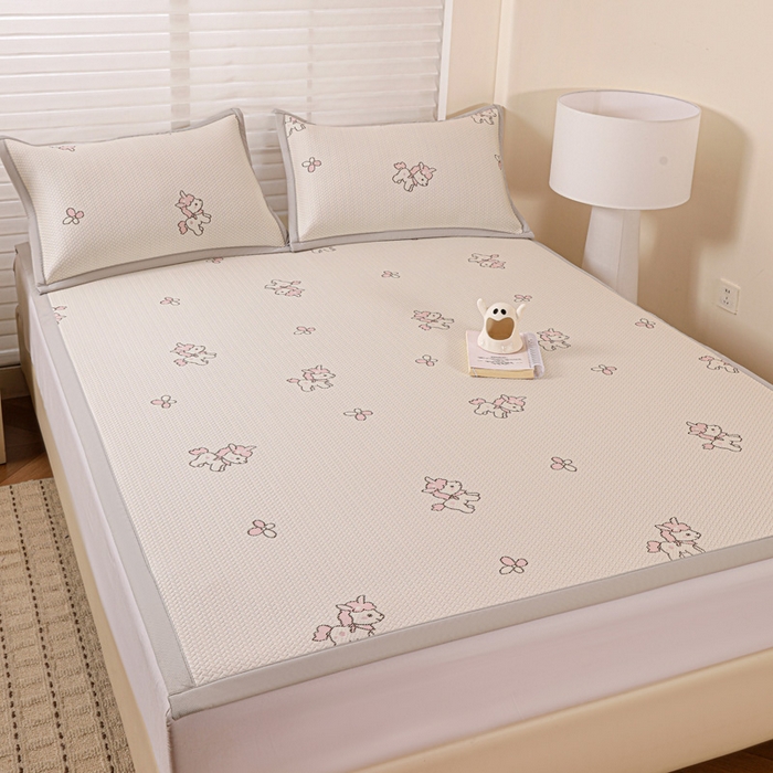 91家纺网 家纺一手货源 找家纺 富馨莱 2026新款PE乙纶高克重冰豆豆席凉感凉席单件席子平铺款学生宿舍支持一件定制尺寸 吉祥小马