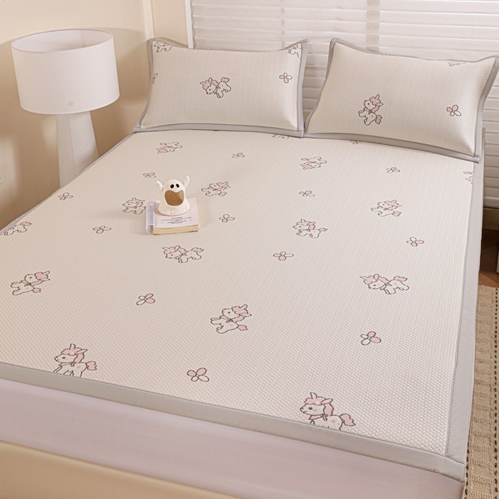 91家纺网 家纺一手货源 找家纺 富馨莱 2026新款PE乙纶高克重冰豆豆席凉感凉席单件席子平铺款学生宿舍支持一件定制尺寸 吉祥小马