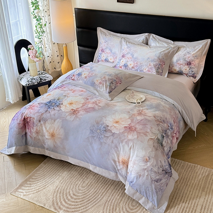 91家纺网 家纺一手货源 找家纺 巧玲珑 2026新款全棉拼角数码印花四件套 凝光花蕊-蓝