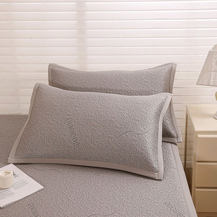 91家纺网 家纺一手货源 找家纺 富馨莱 2026新款PE乙纶高克重冰豆豆席凉感凉席单件席子平铺款学生宿舍支持一件定制尺寸 寻意-灰