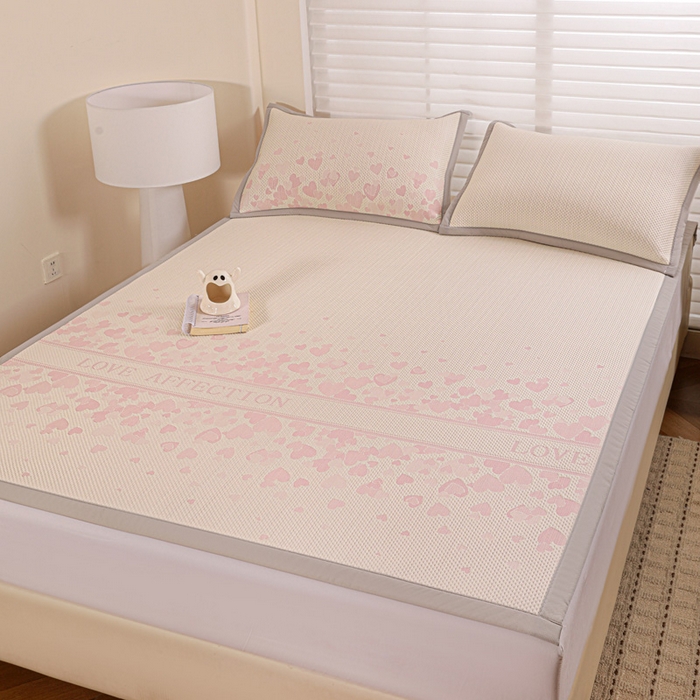 91家纺网 家纺一手货源 找家纺 富馨莱 2026新款PE乙纶高克重冰豆豆席凉感凉席单件席子平铺款学生宿舍支持一件定制尺寸 爱意满满-粉