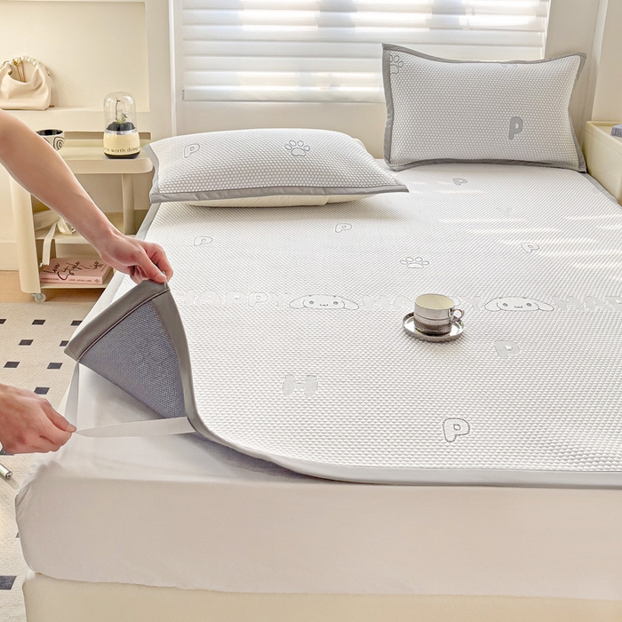 91家纺网 家纺一手货源 找家纺 富馨莱 2026新款PE乙纶高克重冰豆豆席凉感凉席单件席子平铺款学生宿舍支持一件定制尺寸 呆呆狗