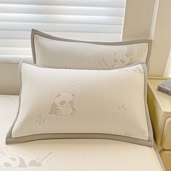 91家纺网 家纺一手货源 找家纺 富馨莱 2026新款PE乙纶高克重冰豆豆席凉感凉席单件席子平铺款学生宿舍支持一件定制尺寸 熊猫嘟嘟-灰