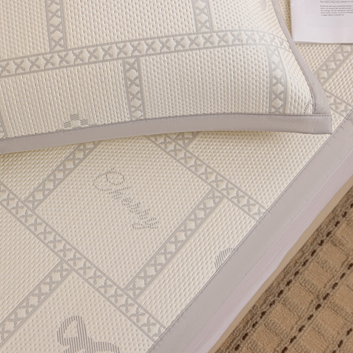 91家纺网 家纺一手货源 找家纺 富馨莱 2026新款PE乙纶高克重冰豆豆席凉感凉席单件席子平铺款学生宿舍支持一件定制尺寸 花蝶-灰