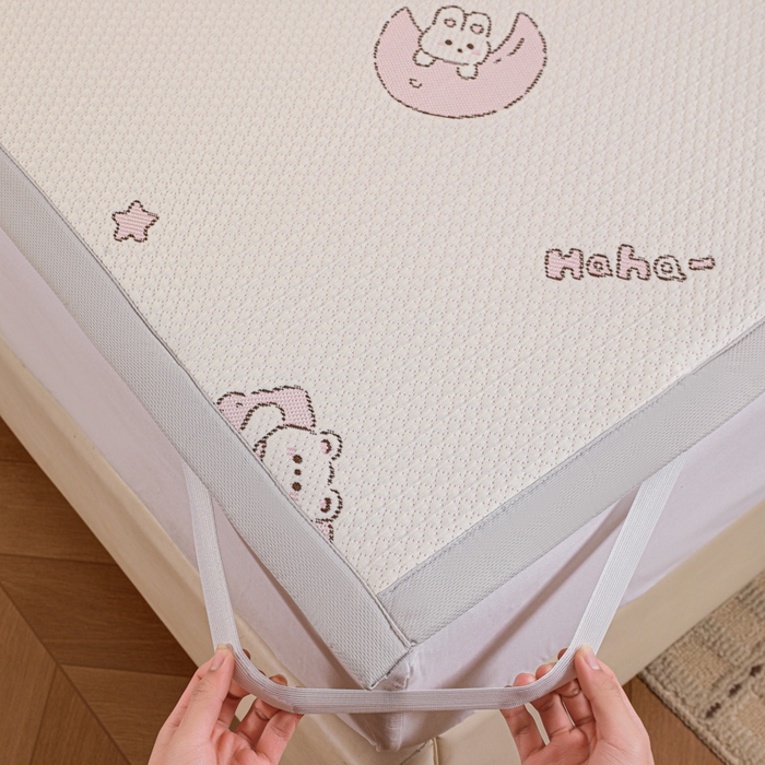 91家纺网 家纺一手货源 找家纺 富馨莱 2026新款PE乙纶高克重冰豆豆席凉感凉席单件席子平铺款学生宿舍支持一件定制尺寸 兔宝贝