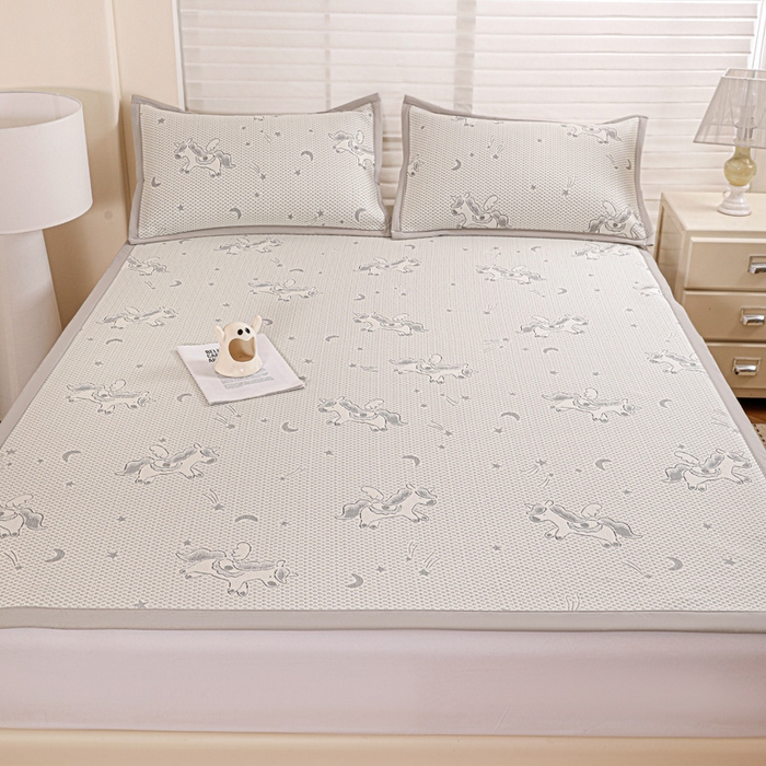 91家纺网 家纺一手货源 找家纺 富馨莱 2026新款PE乙纶高克重冰豆豆席凉感凉席单件席子平铺款学生宿舍支持一件定制尺寸 小飞马