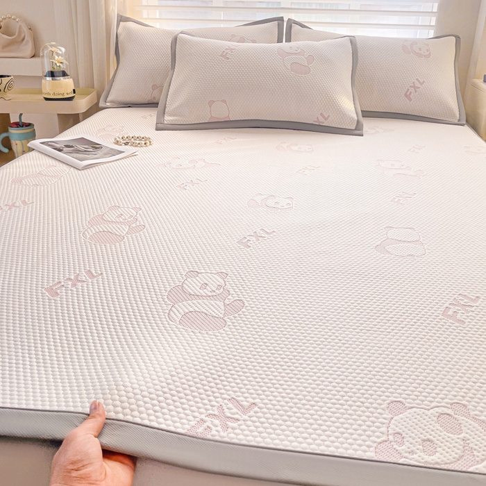 91家纺网 家纺一手货源 找家纺 富馨莱 2026新款PE乙纶高克重冰豆豆席凉感凉席单件席子平铺款学生宿舍支持一件定制尺寸 熊猫嘟嘟-粉