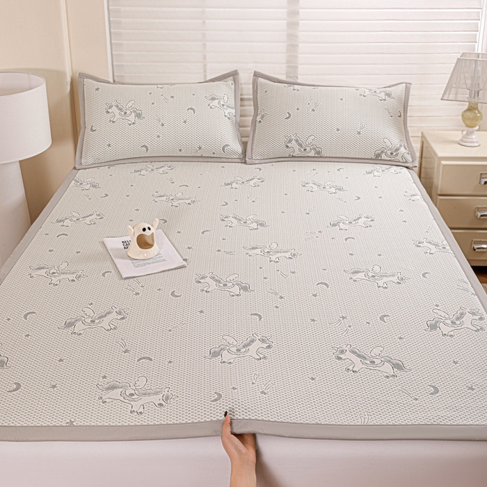 91家纺网 家纺一手货源 找家纺 富馨莱 2026新款PE乙纶高克重冰豆豆席凉感凉席单件席子平铺款学生宿舍支持一件定制尺寸 小飞马