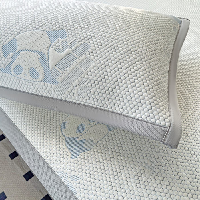 91家纺网 家纺一手货源 找家纺 富馨莱 2026新款PE乙纶高克重冰豆豆席凉感凉席单件席子平铺款学生宿舍支持一件定制尺寸 熊猫嘟嘟-蓝