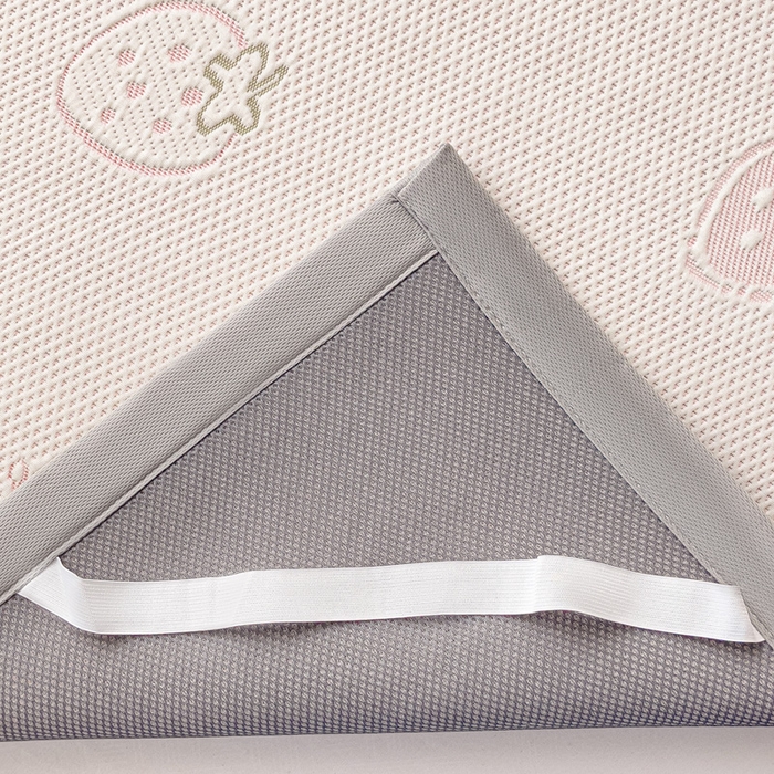 91家纺网 家纺一手货源 找家纺 富馨莱 2026新款PE乙纶高克重冰豆豆席凉感凉席单件席子平铺款学生宿舍支持一件定制尺寸 草莓乐园