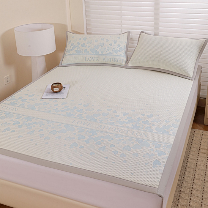 91家纺网 家纺一手货源 找家纺 富馨莱 2026新款PE乙纶高克重冰豆豆席凉感凉席单件席子平铺款学生宿舍支持一件定制尺寸 爱意满满-蓝