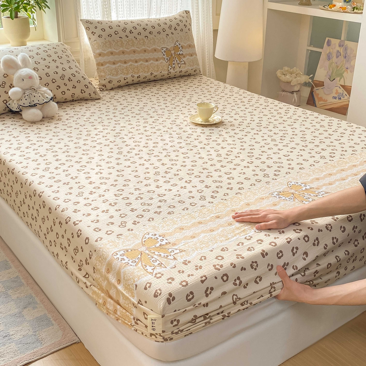 91家纺网 家纺一手货源 找家纺 眠势力 2026新款双层纱床笠单件云感皱皱纱床罩三件套床垫保护套 金蝶逐影