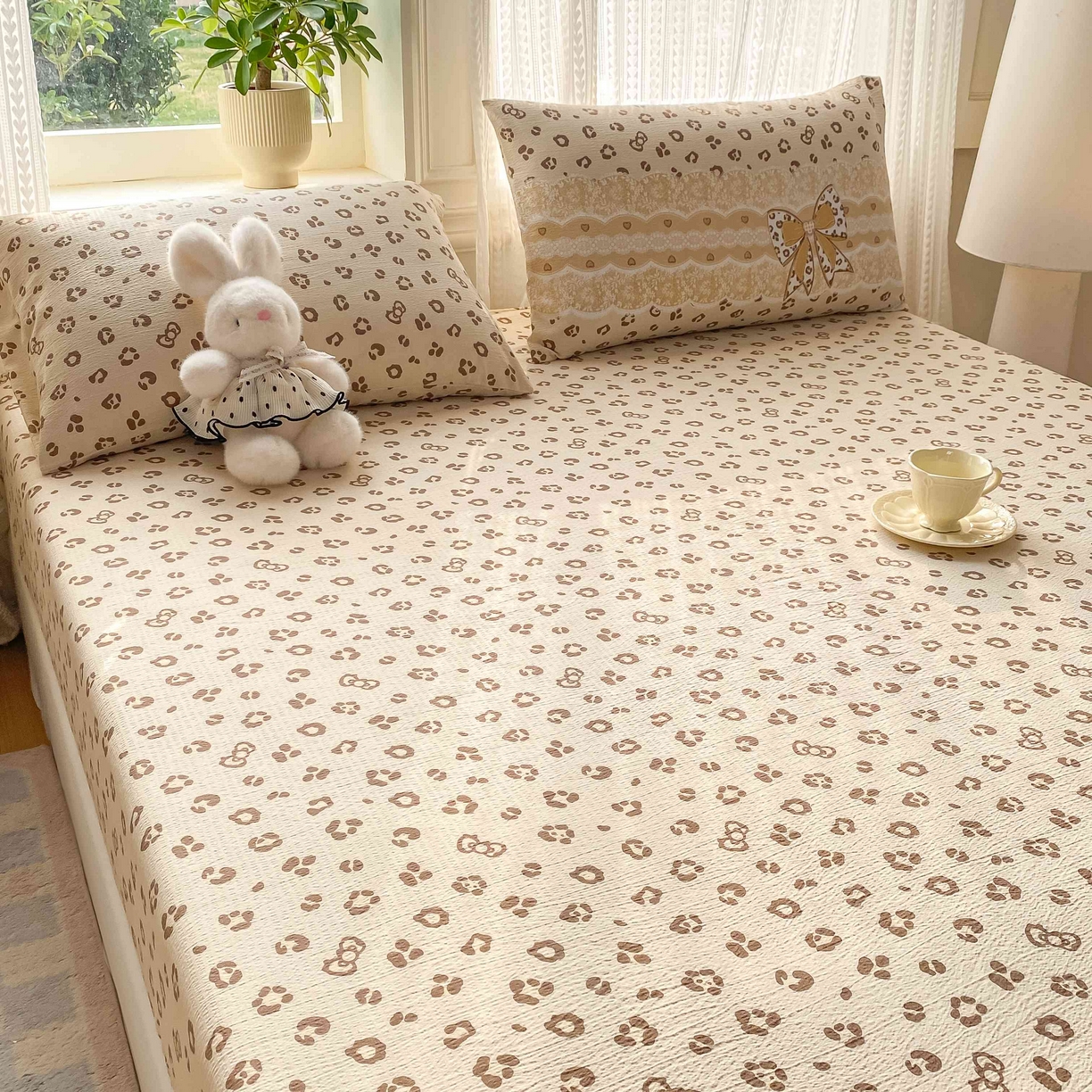 91家纺网 家纺一手货源 找家纺 眠势力 2026新款双层纱床笠单件云感皱皱纱床罩三件套床垫保护套 金蝶逐影