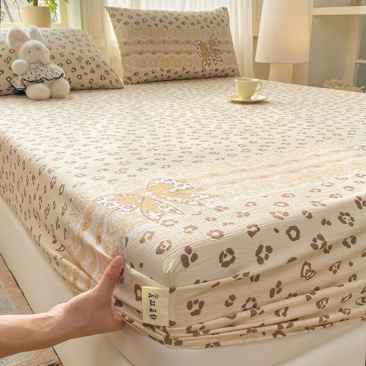 91家纺网 家纺一手货源 找家纺 眠势力 2026新款双层纱床笠单件云感皱皱纱床罩三件套床垫保护套 金蝶逐影