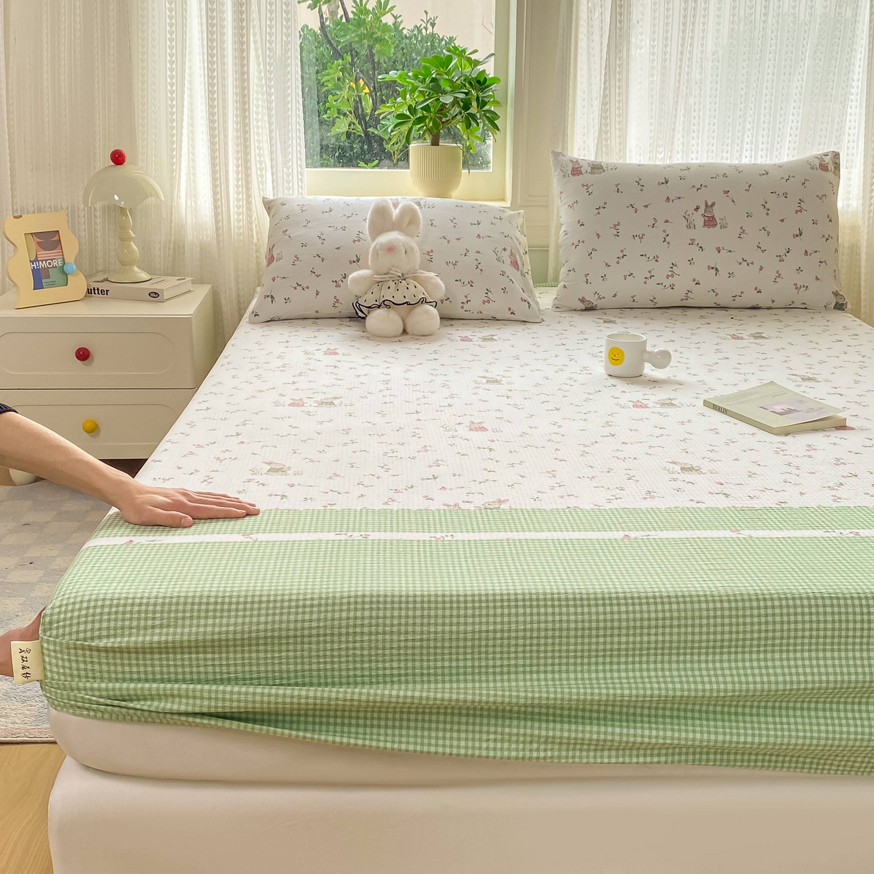 91家纺网 家纺一手货源 找家纺 眠势力 2026新款双层纱床笠单件云感皱皱纱床罩三件套床垫保护套 青樱兔语