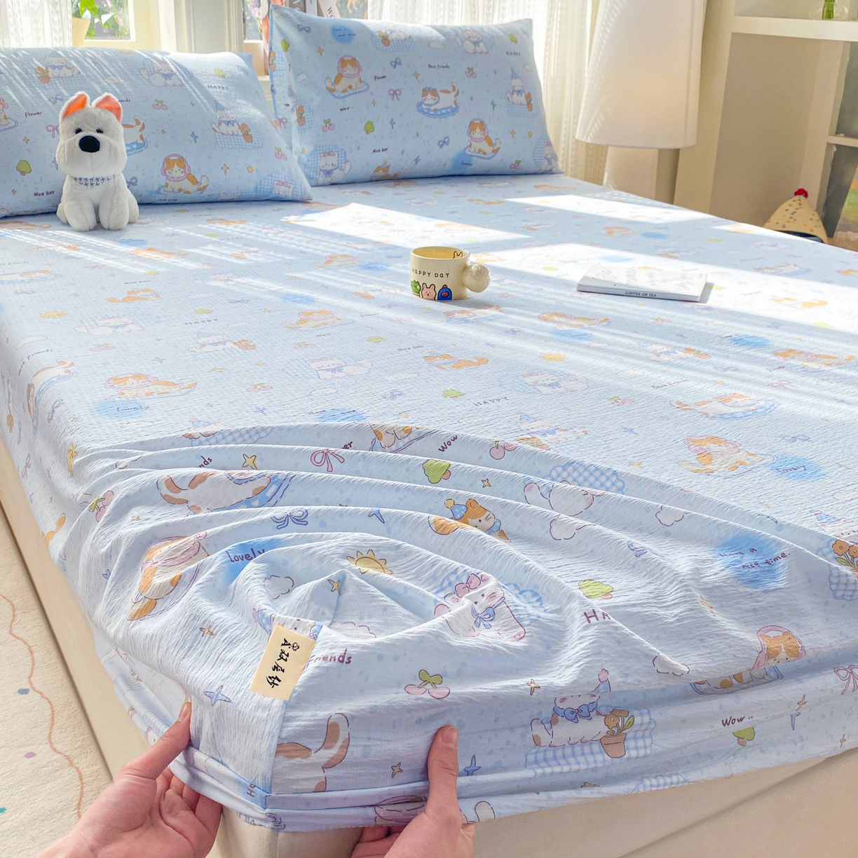 91家纺网 家纺一手货源 找家纺 眠势力 2026新款双层纱床笠单件云感皱皱纱床罩三件套床垫保护套 海盐奶猫