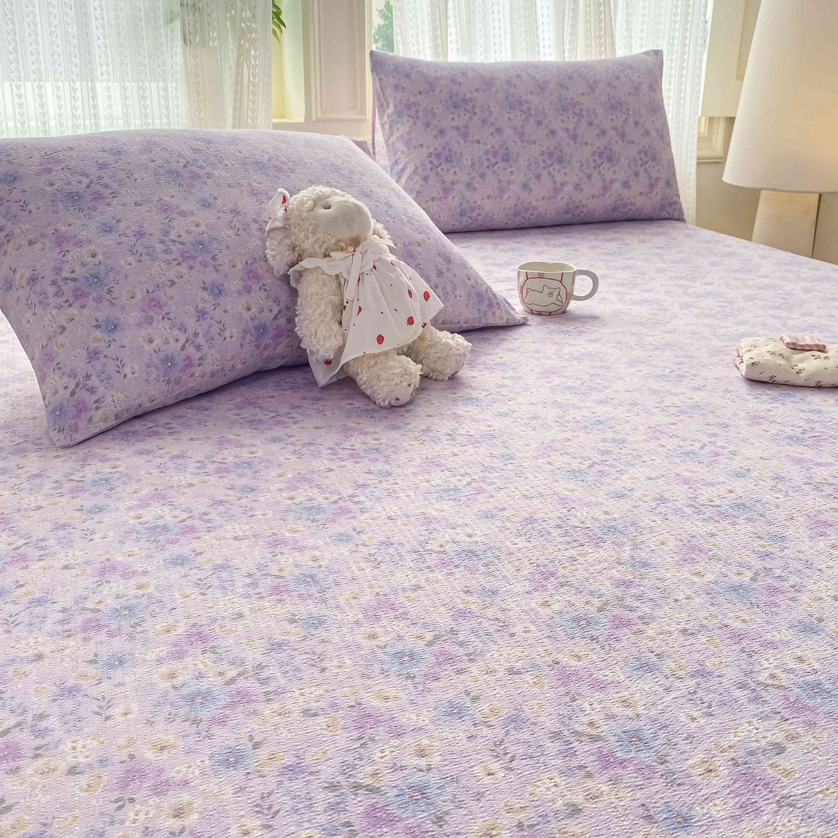 91家纺网 家纺一手货源 找家纺 眠势力 2026新款双层纱床笠单件云感皱皱纱床罩三件套床垫保护套 紫雾花汀