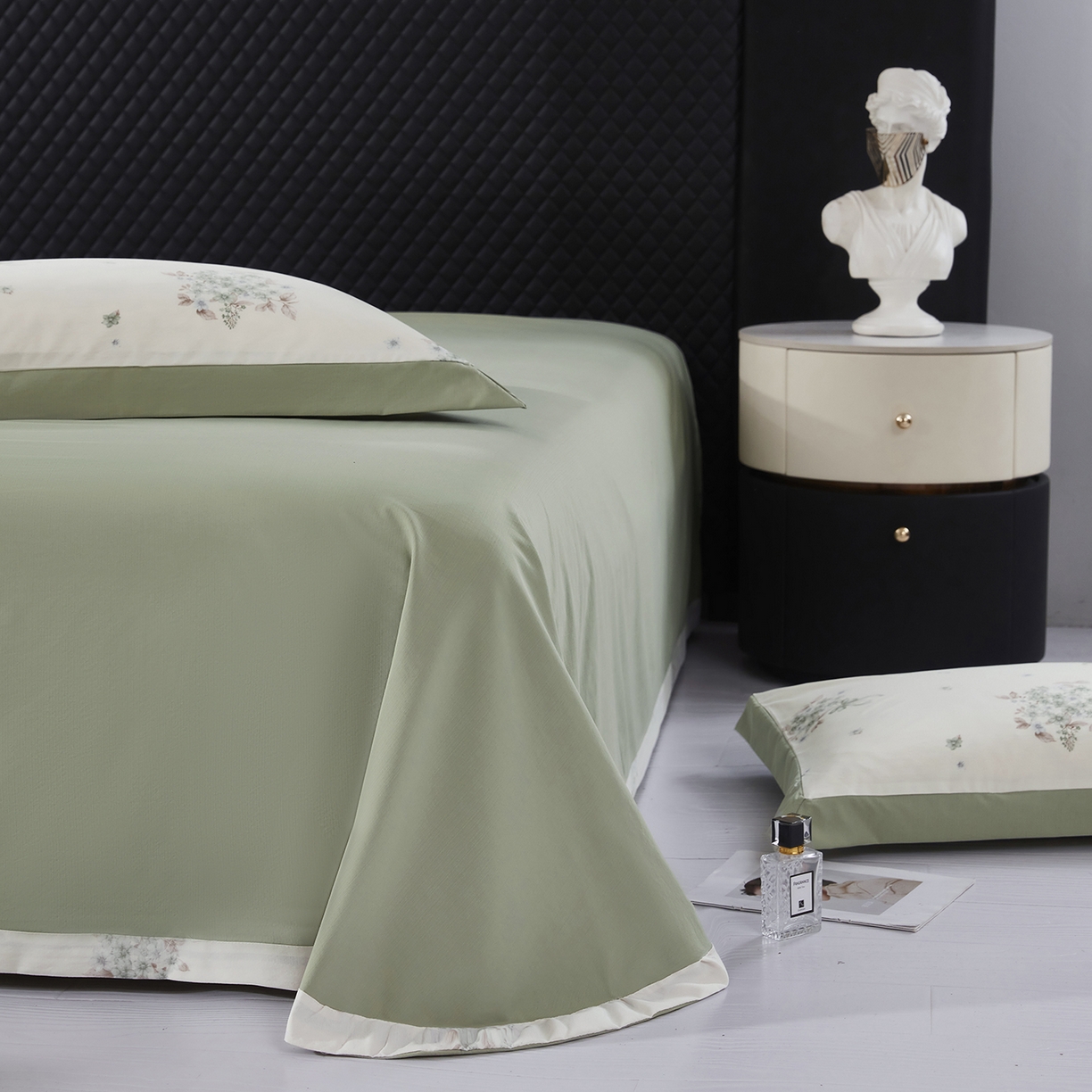 91家纺网 家纺一手货源 找家纺 网客家纺 2026新款A类凉感天丝棉夏被四件套 花束米