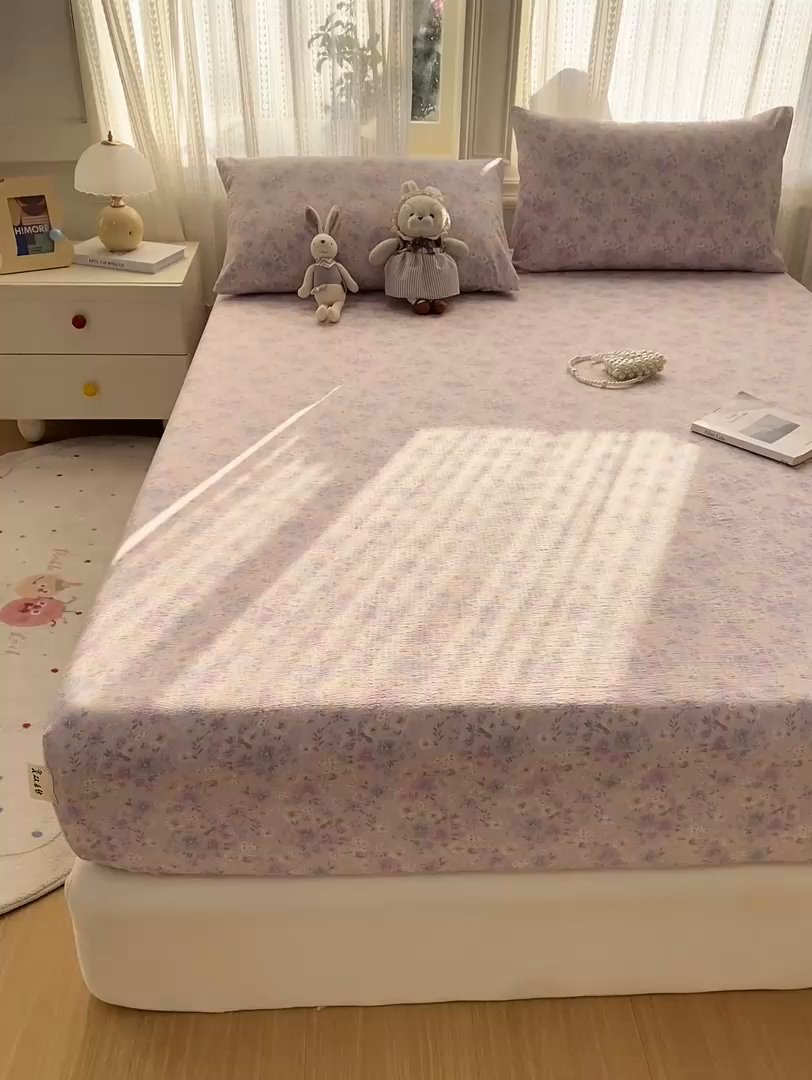 91家纺网 家纺一手货源 找家纺 眠势力 2026新款双层纱床笠单件云感皱皱纱床罩三件套床垫保护套 紫雾花汀