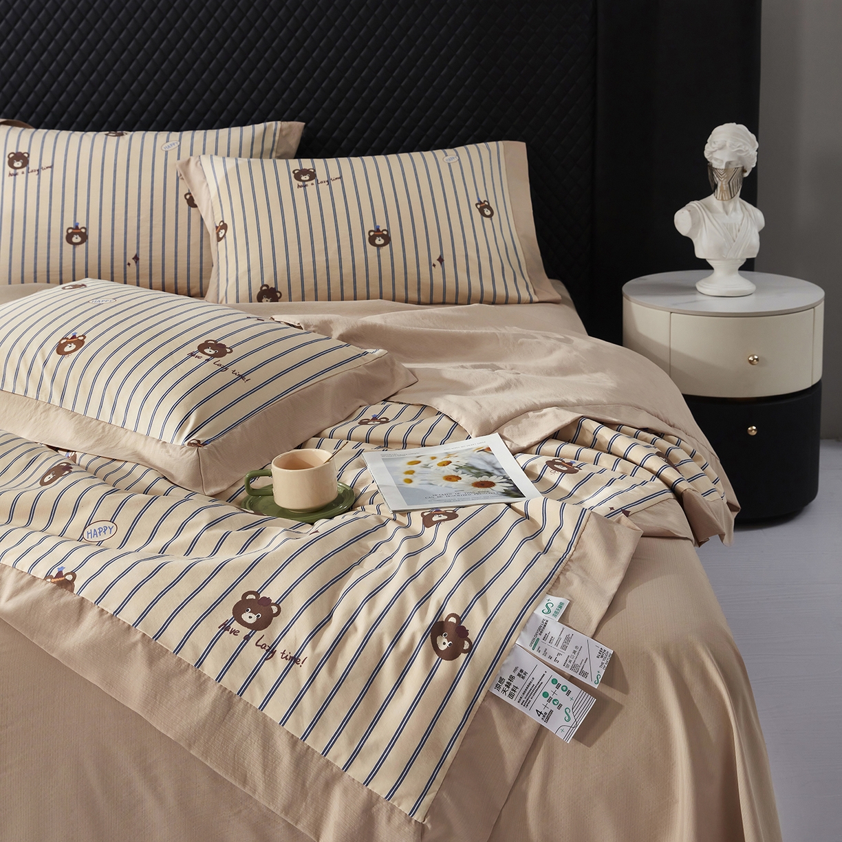 91家纺网 家纺一手货源 找家纺 网客家纺 2026新款A类凉感天丝棉夏被四件套 开心熊