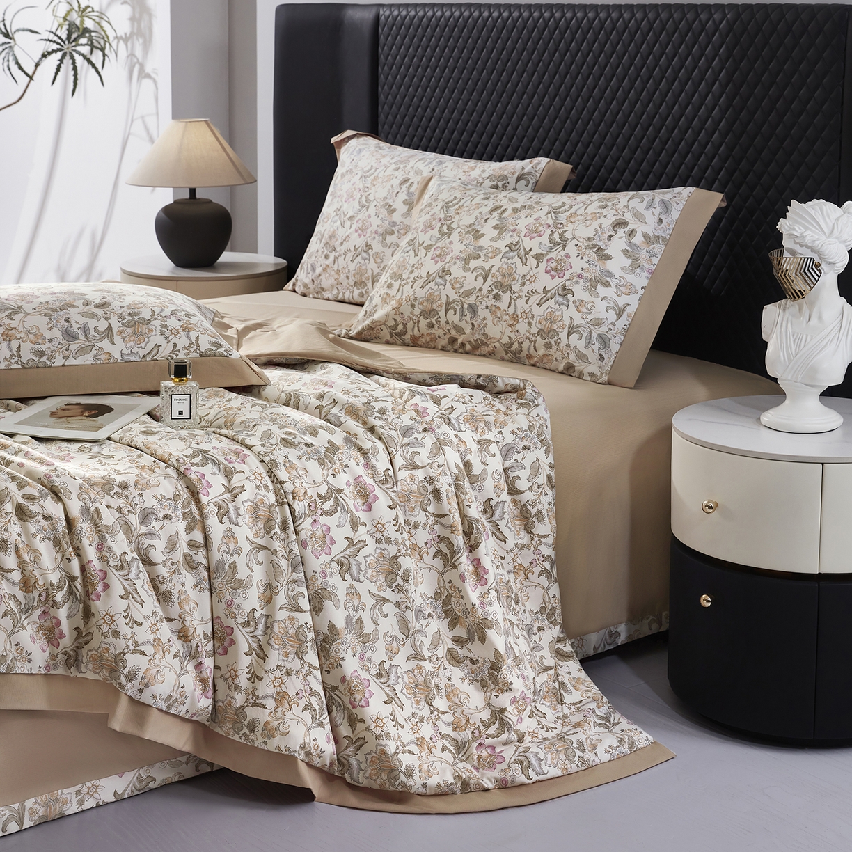 91家纺网 家纺一手货源 找家纺 网客家纺 2026新款A类凉感天丝棉夏被四件套 凯西亚