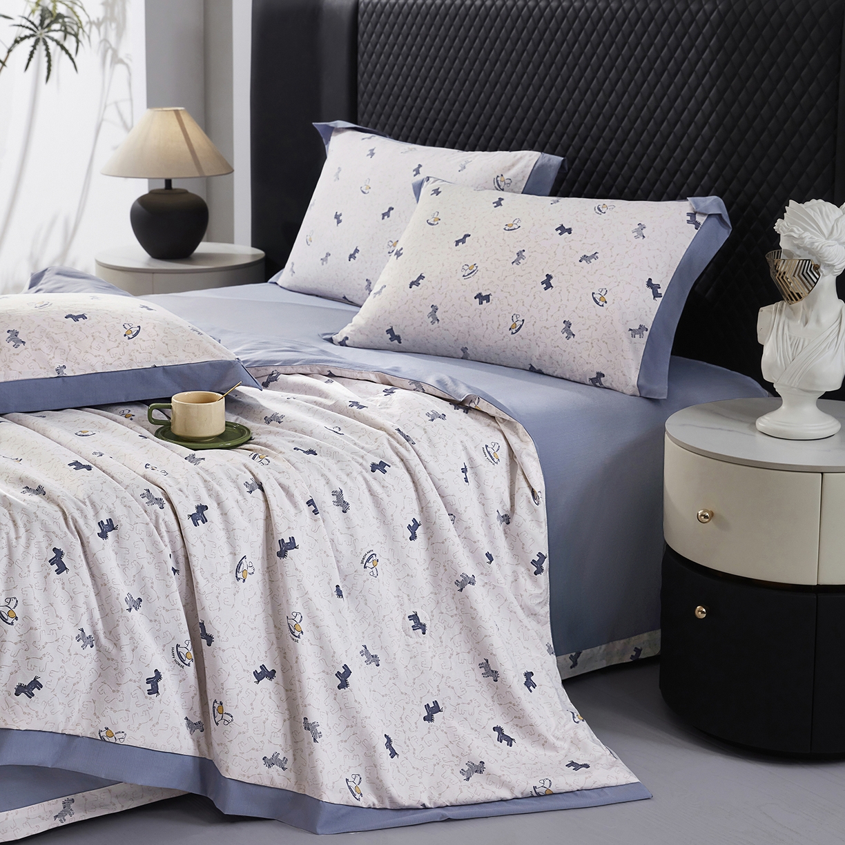 91家纺网 家纺一手货源 找家纺 网客家纺 2026新款A类凉感天丝棉夏被四件套 小木马