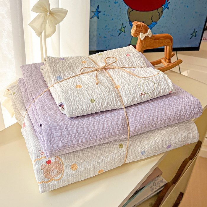 91家纺网 家纺一手货源 找家纺 （总）仟网汇 2026新款简单款泡芙纱印花四件套