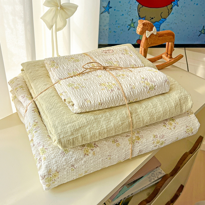 91家纺网 家纺一手货源 找家纺 （总）仟网汇 2026新款简单款泡芙纱印花四件套