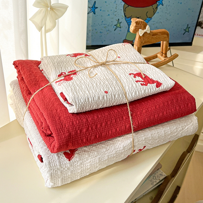 91家纺网 家纺一手货源 找家纺 （总）仟网汇 2026新款简单款泡芙纱印花四件套