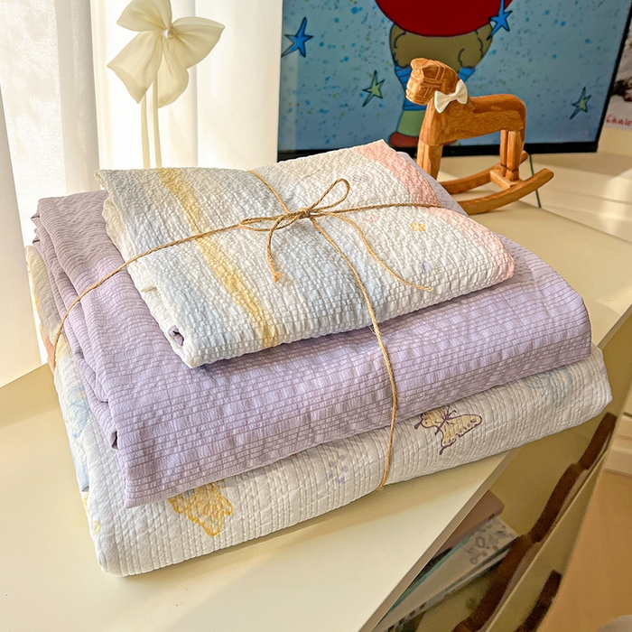 91家纺网 家纺一手货源 找家纺 （总）仟网汇 2026新款简单款泡芙纱印花四件套