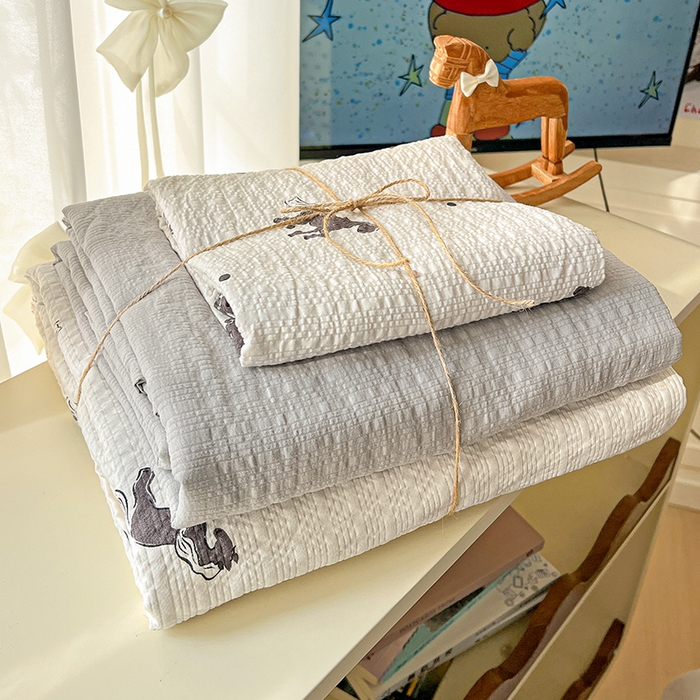 91家纺网 家纺一手货源 找家纺 （总）仟网汇 2026新款简单款泡芙纱印花四件套