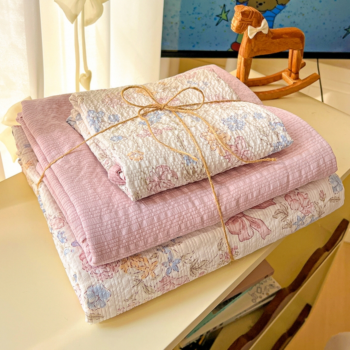 91家纺网 家纺一手货源 找家纺 （总）仟网汇 2026新款简单款泡芙纱印花四件套