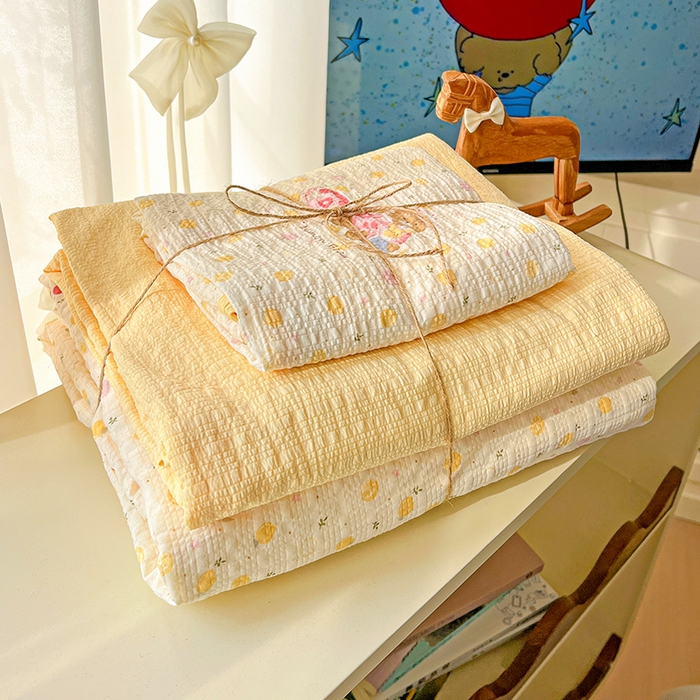 91家纺网 家纺一手货源 找家纺 （总）仟网汇 2026新款简单款泡芙纱印花四件套