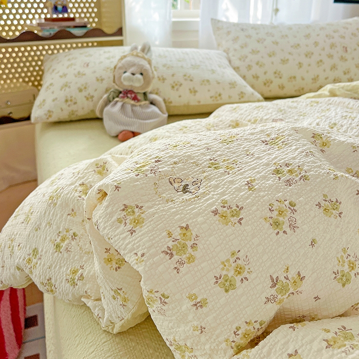 91家纺网 家纺一手货源 找家纺 仟网汇 2026新款简单款泡芙纱印花四件套 春日来信