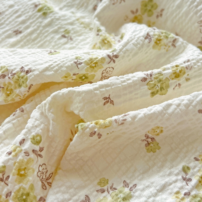 91家纺网 家纺一手货源 找家纺 仟网汇 2026新款简单款泡芙纱印花四件套 春日来信