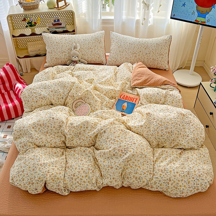 91家纺网 家纺一手货源 找家纺 仟网汇 2026新款简单款泡芙纱印花四件套 花间赋