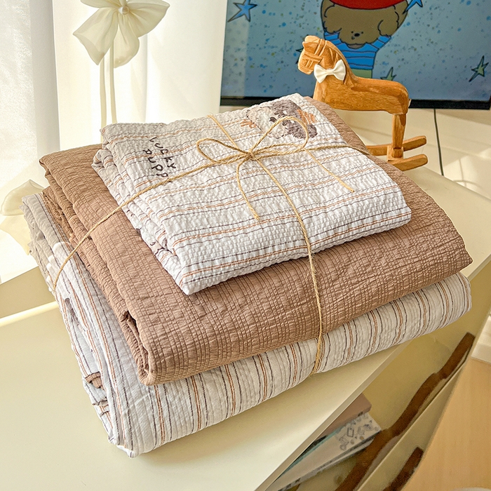 仟网汇 2026新款简单款泡芙纱印花四件套 咖啡狗