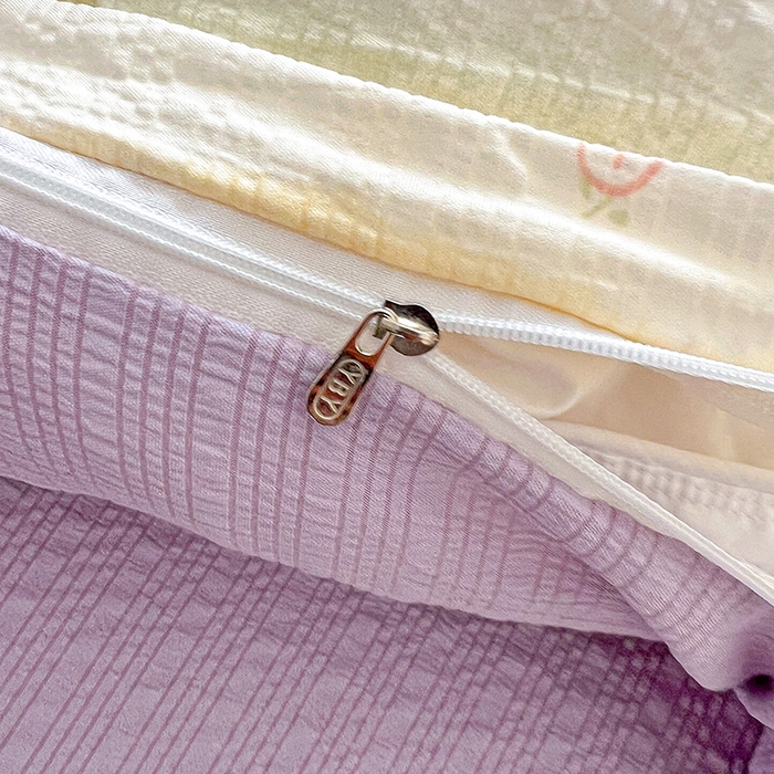 91家纺网 家纺一手货源 找家纺 仟网汇 2026新款简单款泡芙纱印花四件套 梦幻蝶影