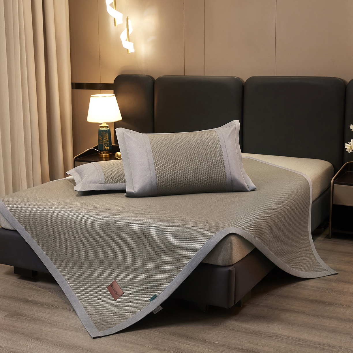 91家纺网 家纺一手货源 找家纺 网客家纺 2026新款Romanee雪藤凉感席 灰色