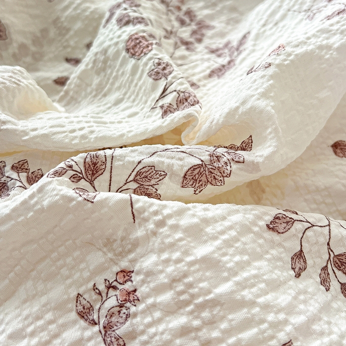 91家纺网 家纺一手货源 找家纺 仟网汇 2026新款简单款泡芙纱印花四件套 暮秋