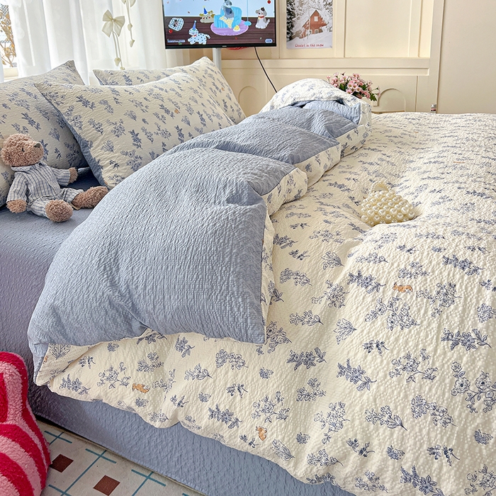 91家纺网 家纺一手货源 找家纺 仟网汇 2026新款简单款泡芙纱印花四件套 青花集