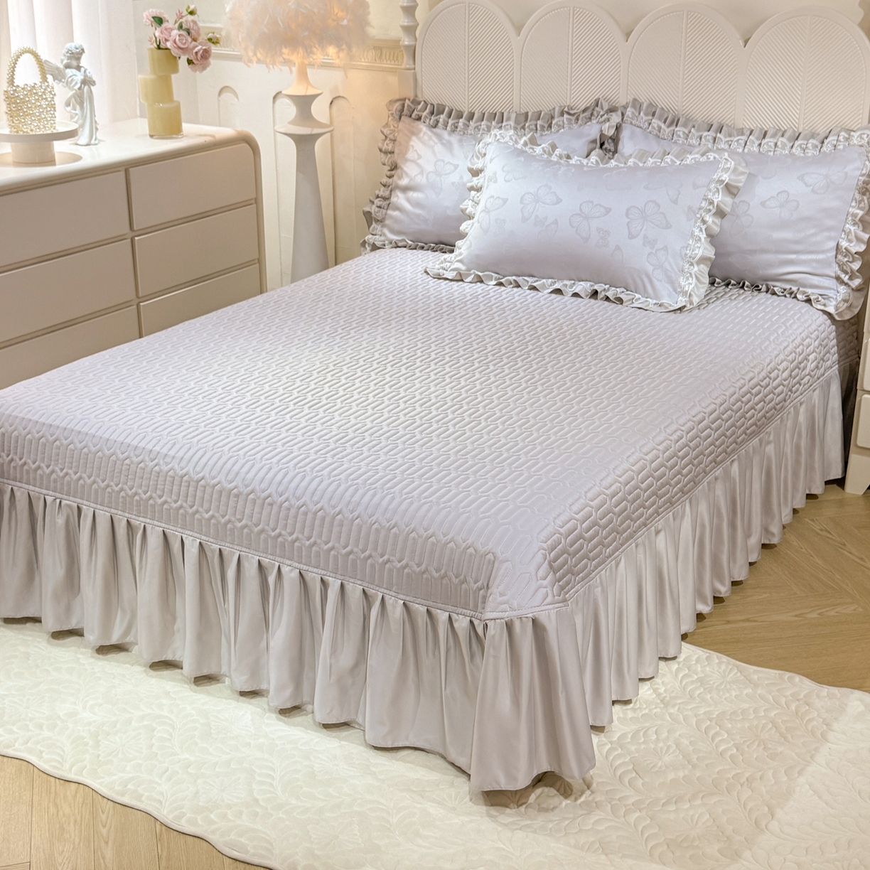 91家纺网 家纺一手货源 找家纺 优贝家纺 2026春夏新款提花水洗天丝冰丝天丝韩版夹棉床盖四件套 蝶舞-绅士灰