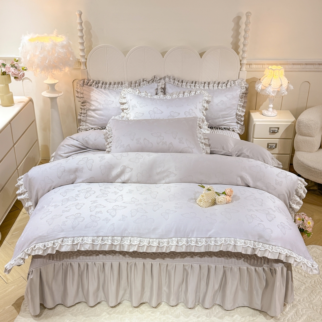 91家纺网 家纺一手货源 找家纺 优贝家纺 2026春夏新款提花水洗天丝冰丝天丝韩版夹棉床盖四件套 蝶舞-绅士灰