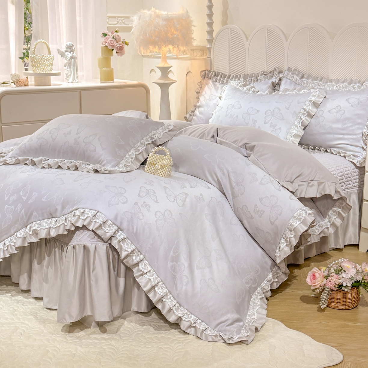 91家纺网 家纺一手货源 找家纺 优贝家纺 2026春夏新款提花水洗天丝冰丝天丝韩版夹棉床盖四件套 蝶舞-绅士灰