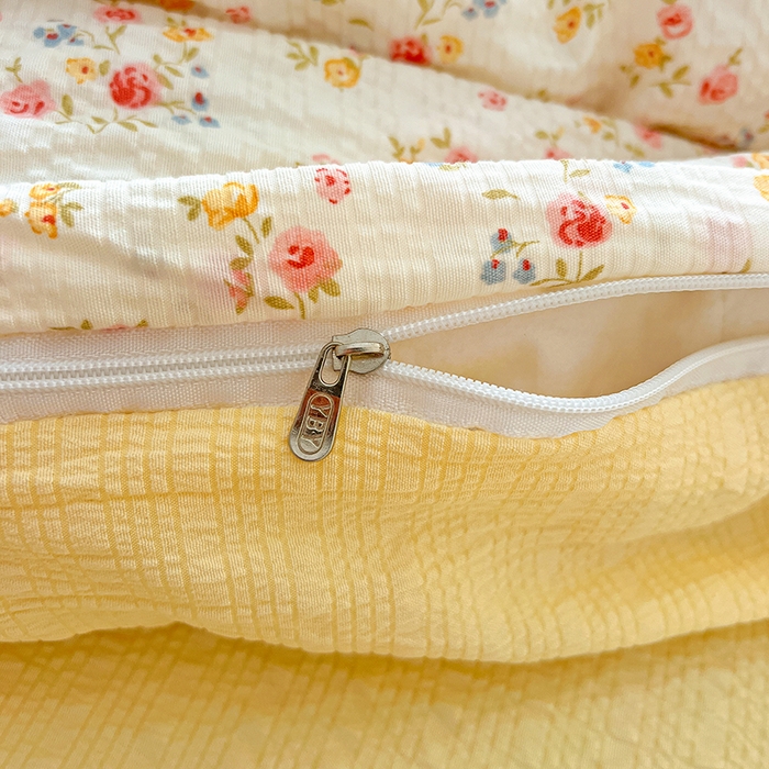 91家纺网 家纺一手货源 找家纺 仟网汇 2026新款简单款泡芙纱印花四件套 心愿